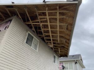 Engineering professor calls for building code changes, mandatory hurricane straps for new construction after Barrie tornado